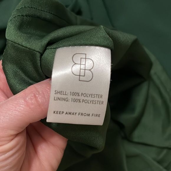 Baltic Born Victoria Off The Shoulder Maxi Dress size Small in hunter green - Picture 9 of 14